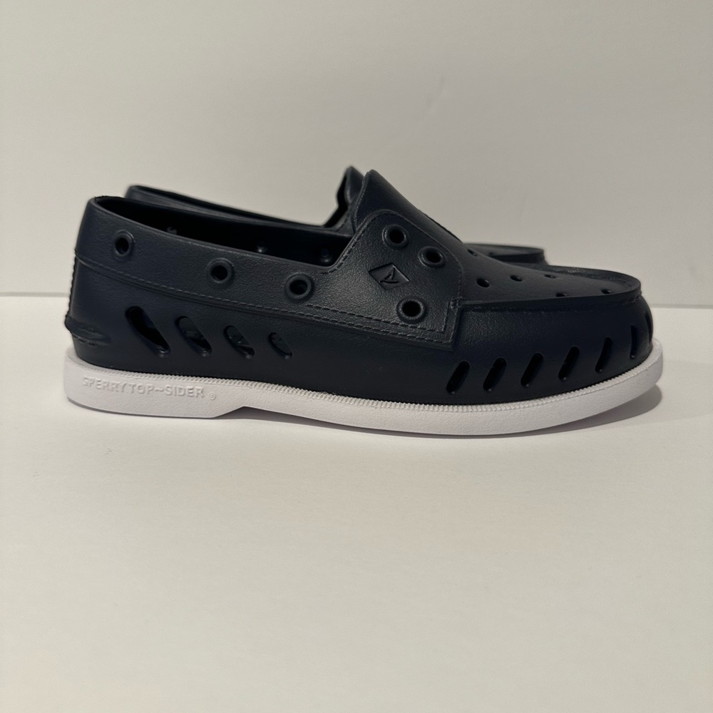 Sperry - Picture 5 of 7